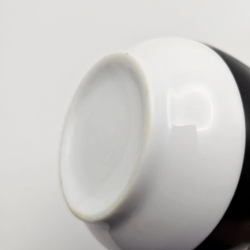 White‎ Porcelain Tea Mug with Lid and Infuser Red Chinese Characters